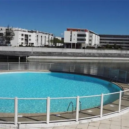 Apartment Avec Terrasse Et Piscine A La Rochelle - A Proximite - Fr-1-246-183 La Rochelle (Charente-Maritime)